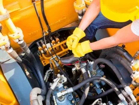 servis-stavebnych-strojov-02-alt